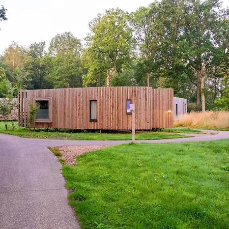 Serene Retreat In Antoing