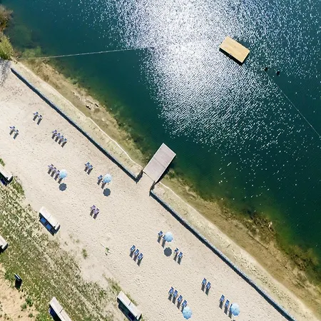펜션 Serene Retreat In